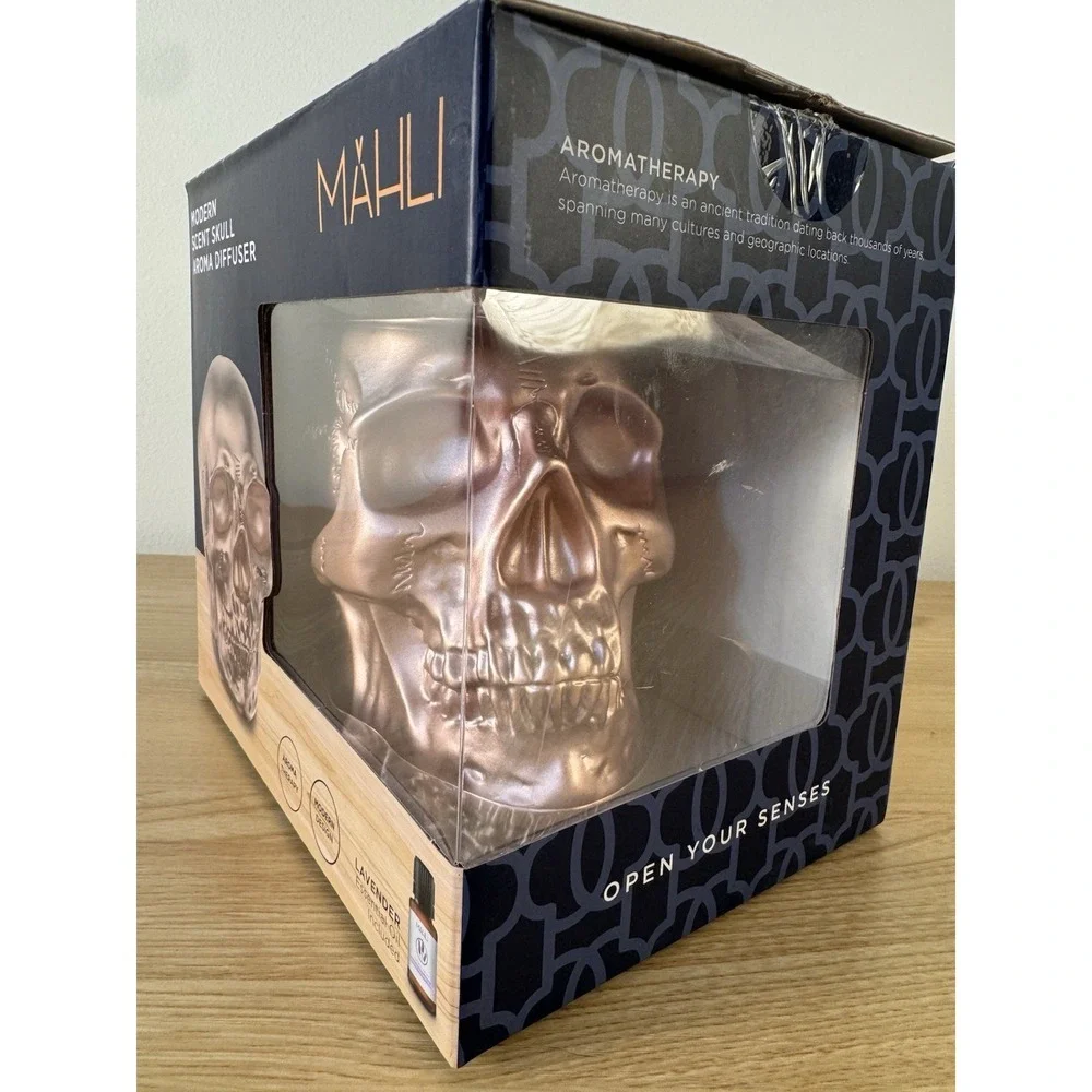 Mahli‎ Spooky Skull Aroma Diffuser LED Oil Pad Halloween Open Box Complete
